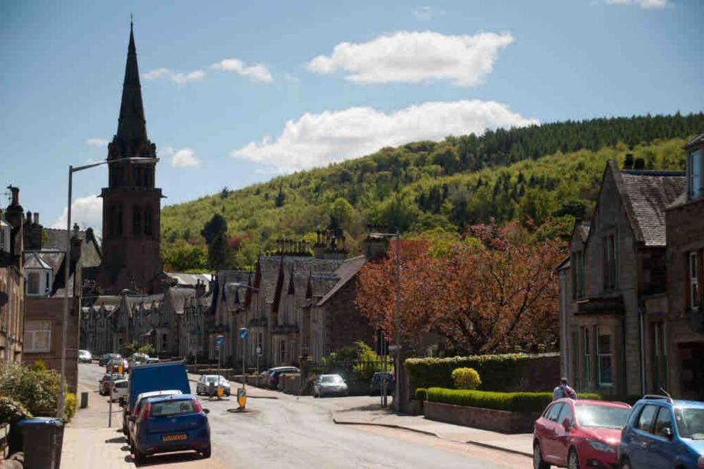 Cosy Authentic Flat In The Heart Of Galashiels Kültér fotó