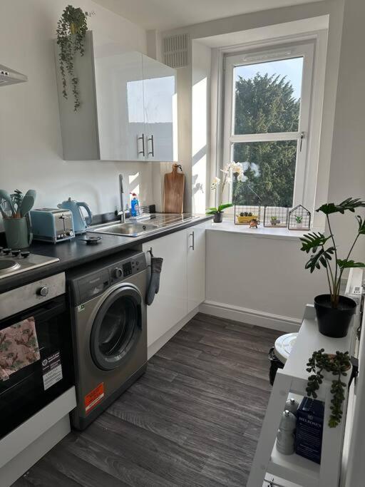 Cosy Authentic Flat In The Heart Of Galashiels Kültér fotó